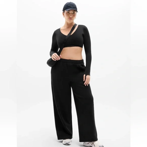 Athleta forever fleece wide leg pant. new. Size medium tall Black nwt #767937 - Picture 3 of 8